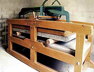 Kerstinnnn's mangle weighs 1500 kg!